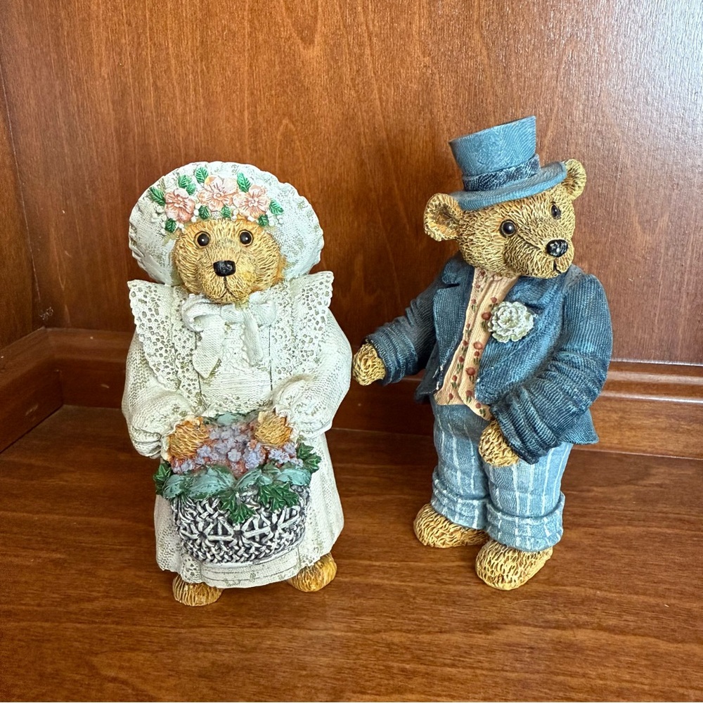 Joan 1st Edition Teddy Bear Figurines Teddys & Toys